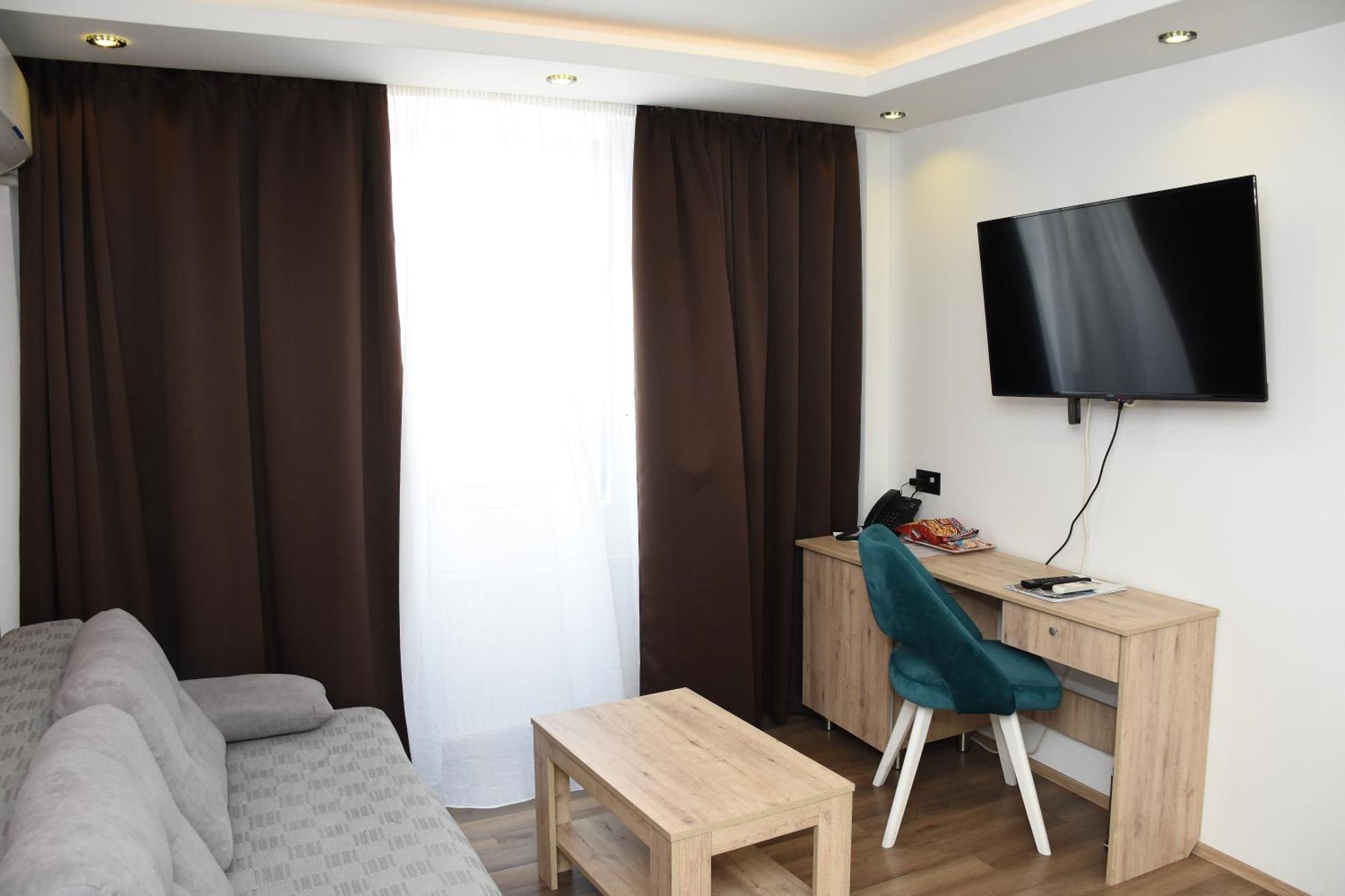Hotel "Srbija Tis" Заечар Экстерьер фото