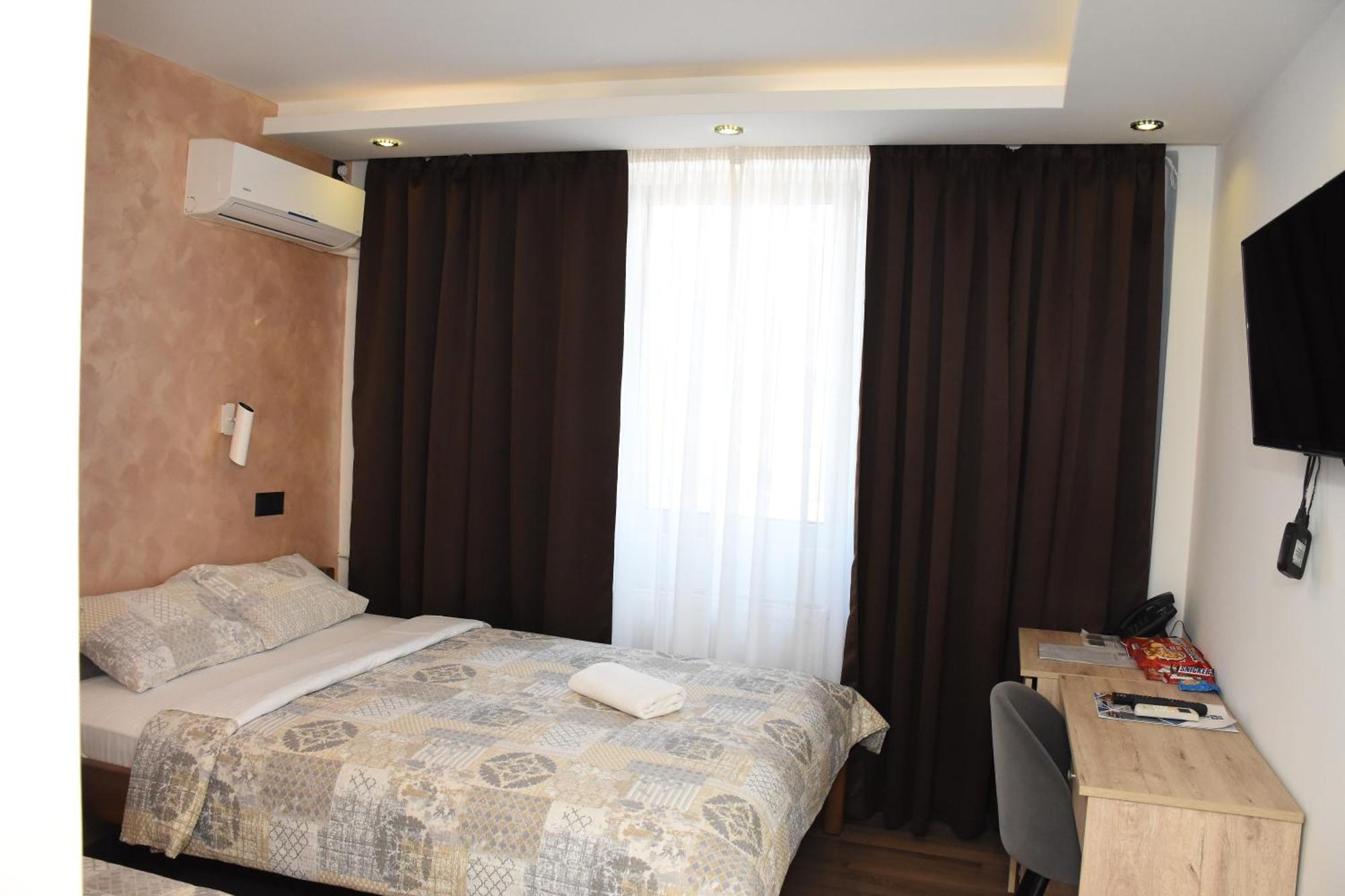 Hotel "Srbija Tis" Заечар Экстерьер фото